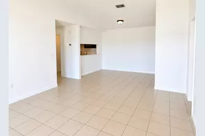 5220 Via Hacienda Circle #212, Orlando, FL 32839 - Photo 3