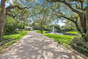 2330 Seven Oaks Ln, Palm Beach Gardens, FL 33410 - Photo 5