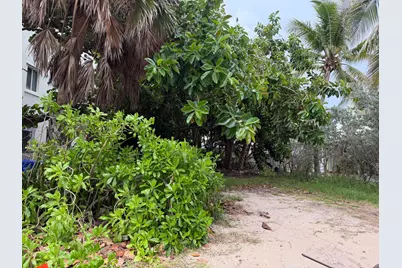 308 Balboa Street, Hollywood, FL 33019 - Photo 3