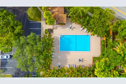 1001 NW 79th Avenue, Plantation, FL 33322 - Photo 3