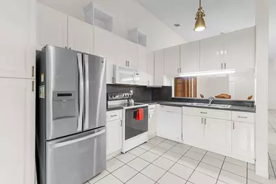 1001 NW 79th Avenue, Plantation, FL 33322 - Photo 11