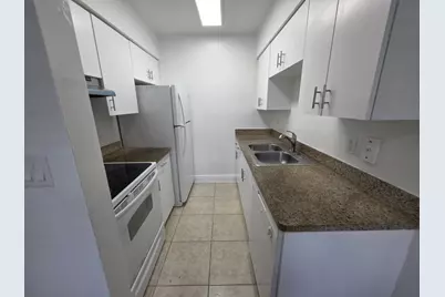 75 SW 10th Street #202, Fort Lauderdale, FL 33315 - Photo 3