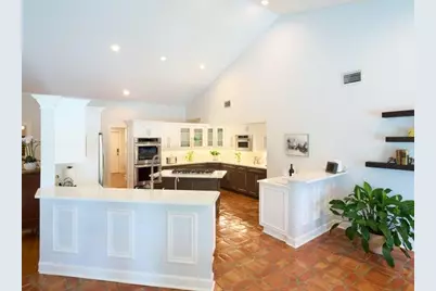3700 Embassy Drive, West Palm Beach, FL 33401 - Photo 5