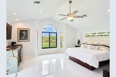 3700 Embassy Drive, West Palm Beach, FL 33401 - Photo 19
