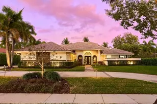 3700 Embassy Dr, West Palm Beach, FL 33401 - Photo 3