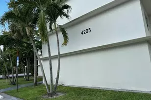 4205 N University Dr, Sunrise, FL 33351 - Photo 33