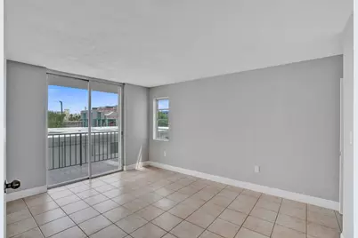 7601 Byron Avenue #3C, Miami Beach, FL 33141 - Photo 19