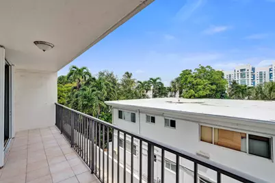 7601 Byron Avenue #3C, Miami Beach, FL 33141 - Photo 27