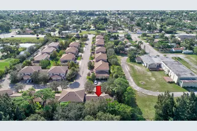 4653 Villas Santorini Drive, Lake Worth, FL 33461 - Photo 35