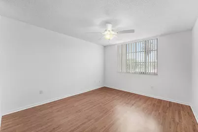 167 Yacht Club Way #205, Hypoluxo, FL 33462 - Photo 19