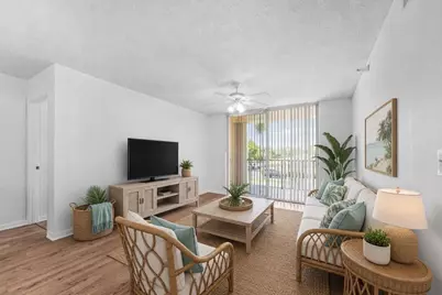 167 Yacht Club Way #205, Hypoluxo, FL 33462 - Photo 9
