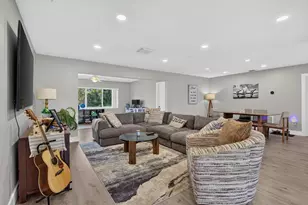 2520 SE 5th St, Pompano Beach, FL 33062 - Photo 11