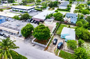 318 W Mango Street W, Lantana, FL 33462 - Photo 35