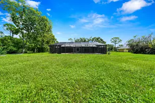 2122 SW Racquet Club Dr, Palm City, FL 34990 - Photo 35