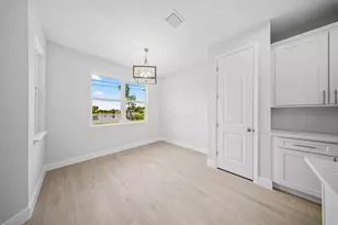 380 SW Kestor Dr, Port Saint Lucie, FL 34953 - Photo 11