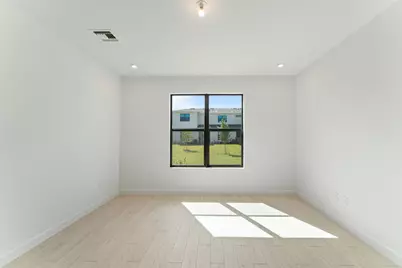 9886 SW Torquay Drive, Port Saint Lucie, FL 34987 - Photo 5
