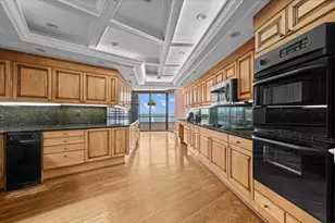 100 Lakeshore Dr, North Palm Beach, FL 33408 - Photo 19