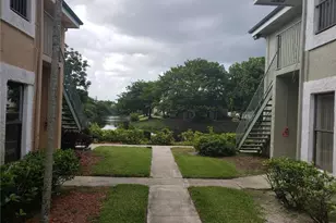 8761 NW 39th St, Sunrise, FL 33351 - Photo 3