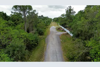 320 S Jinete Street, Clewiston, FL 33440 - Photo 17