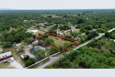320 S Jinete Street, Clewiston, FL 33440 - Photo 9
