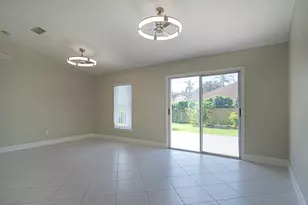 745 18th St SW, Vero Beach, FL 32962 - Photo 7