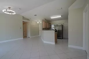 745 18th St SW, Vero Beach, FL 32962 - Photo 5
