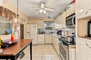 430 N Ware Dr, West Palm Beach, FL 33409 - Photo 15