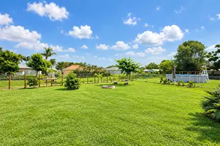 1025 SW Sarto Ln, Port Saint Lucie, FL 34953 - Photo 23