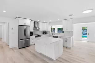 998 W Camino Real, Boca Raton, FL 33486 - Photo 3
