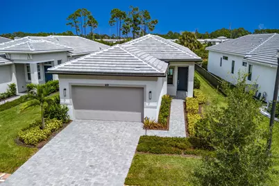 419 SE Via Sangro, Port Saint Lucie, FL 34952 - Photo 3