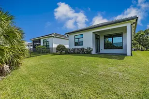 419 SE Via Sangro, Port Saint Lucie, FL 34952 - Photo 47
