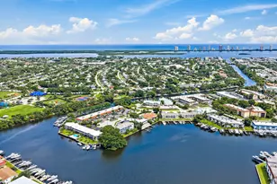 624 Southwind Cir, North Palm Beach, FL 33408 - Photo 21