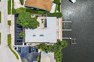624 Southwind Cir, North Palm Beach, FL 33408 - Photo 27