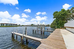 624 Southwind Cir, North Palm Beach, FL 33408 - Photo 7