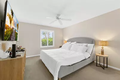 2505 Iroquois Circle, West Palm Beach, FL 33409 - Photo 11