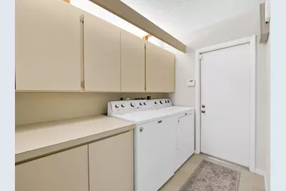 2505 Iroquois Circle, West Palm Beach, FL 33409 - Photo 13