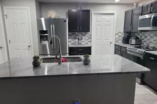1413 NE 9th Ave, Cape Coral, FL 33909 - Photo 5
