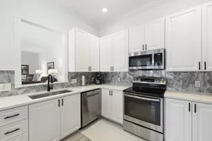 3723 Community Dr, Jupiter, FL 33458 - Photo 11