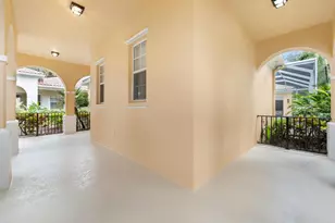 3723 Community Dr, Jupiter, FL 33458 - Photo 5
