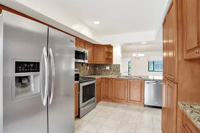 2253 SW 17th Drive, Deerfield Beach, FL 33442 - Photo 9