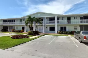 2100 NE 38th St, Lighthouse Point, FL 33064 - Photo 1
