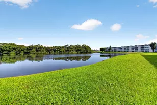 1055 Ainslie D Dr, Boca Raton, FL 33434 - Photo 47