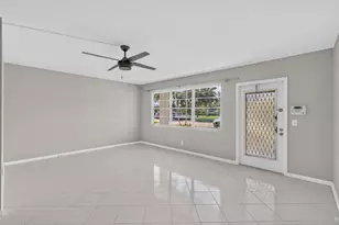 1055 Ainslie D Dr, Boca Raton, FL 33434 - Photo 13