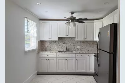 1034 Farnham O #1034, Deerfield Beach, FL 33442 - Photo 3