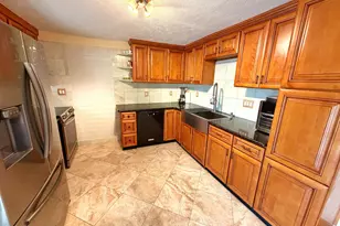 751 NW Tremont Ave, Port Saint Lucie, FL 34983 - Photo 9