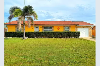 751 NW Tremont Avenue, Port Saint Lucie, FL 34983 - Photo 1