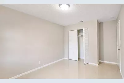 416 Lakeside Drive #129, Margate, FL 33063 - Photo 9