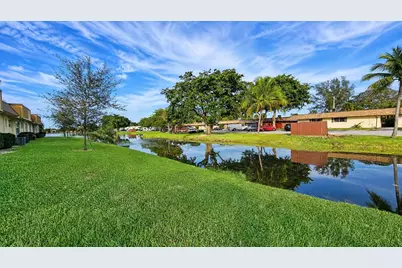 416 Lakeside Drive #129, Margate, FL 33063 - Photo 13