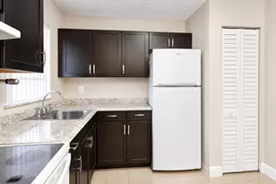 416 Lakeside Dr, Margate, FL 33063 - Photo 3