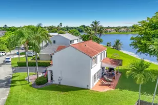 13 Swallow Dr, Boynton Beach, FL 33436 - Photo 37